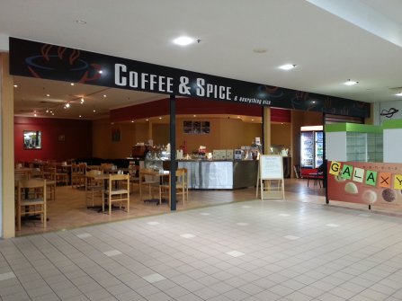 Cafe / Coffee Shop